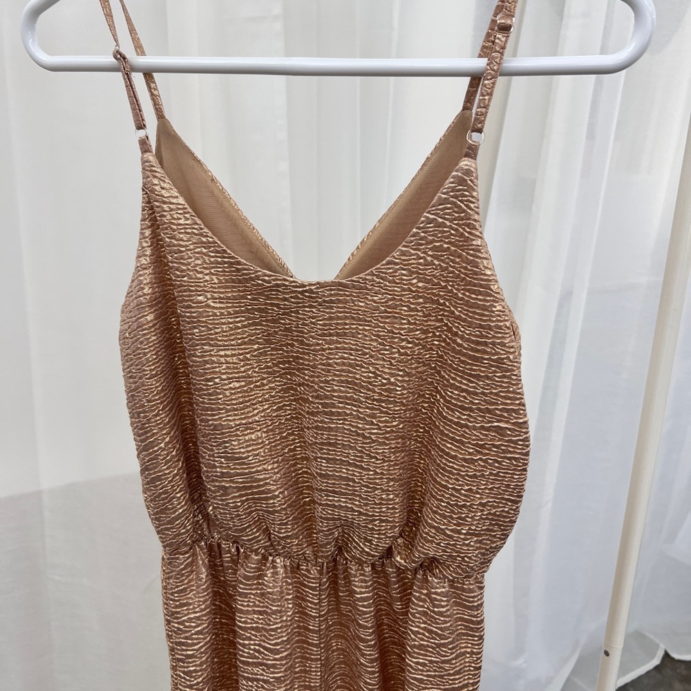 Shimmering Gold Jumpsuit - Picture 4 of 8